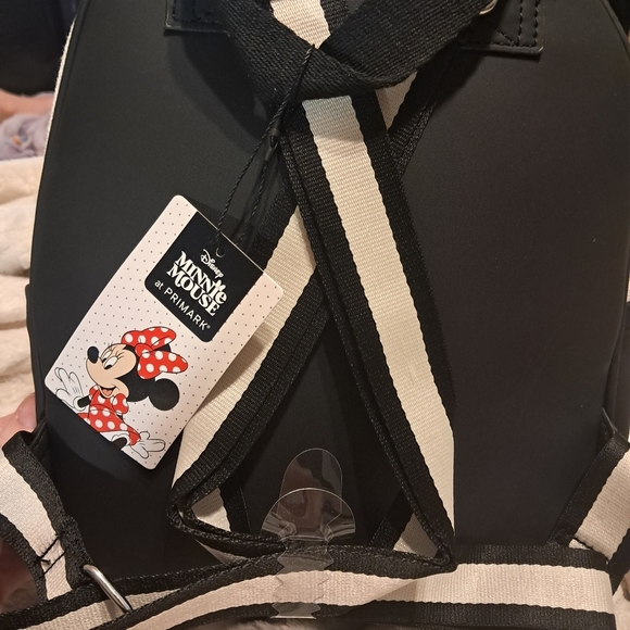 Primark Disney Minnie Mouse Kids Backpack With FREE Monogramed Wallet - Picture 7 of 8